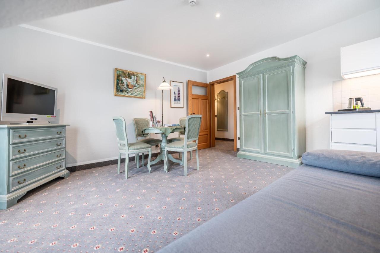 Hotel Villa Neander Binz Esterno foto