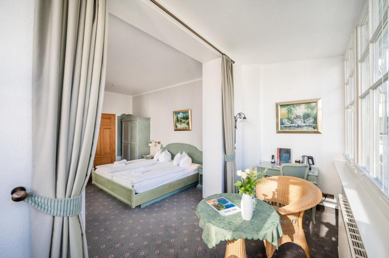 Hotel Villa Neander Binz Esterno foto
