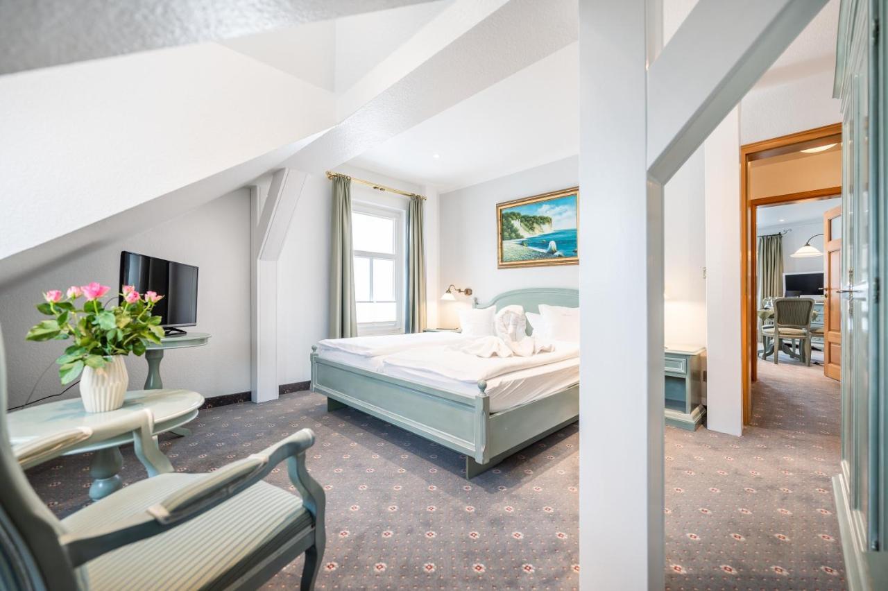 Hotel Villa Neander Binz Esterno foto