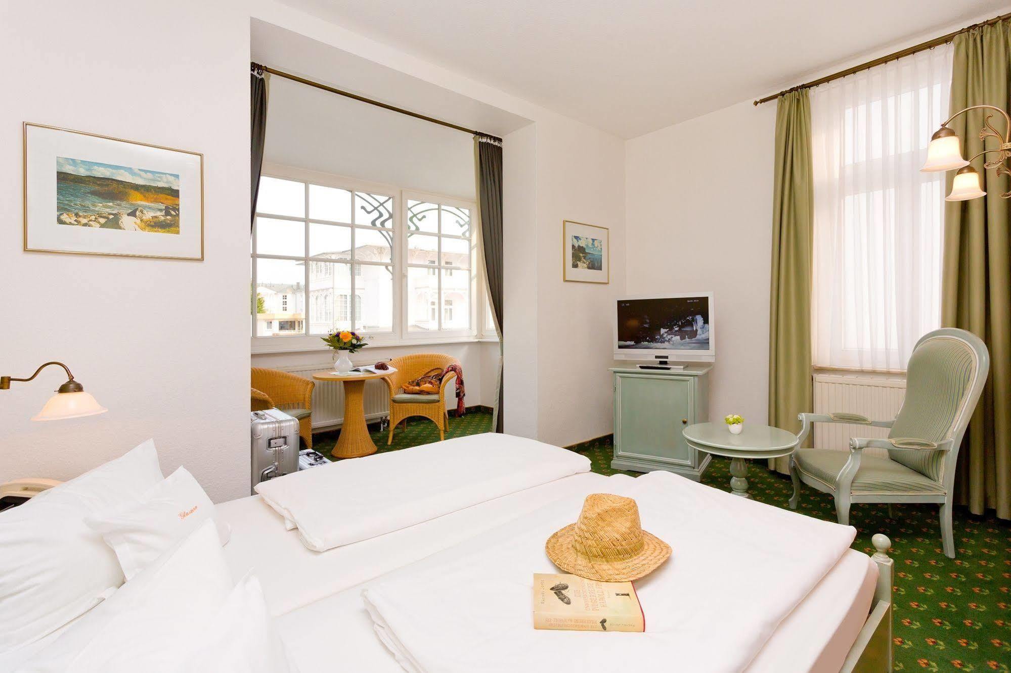 Hotel Villa Neander Binz Esterno foto